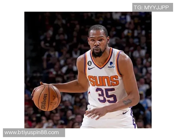 布克期待与杜兰特对决却因家庭原因放弃希望他家人平安健康